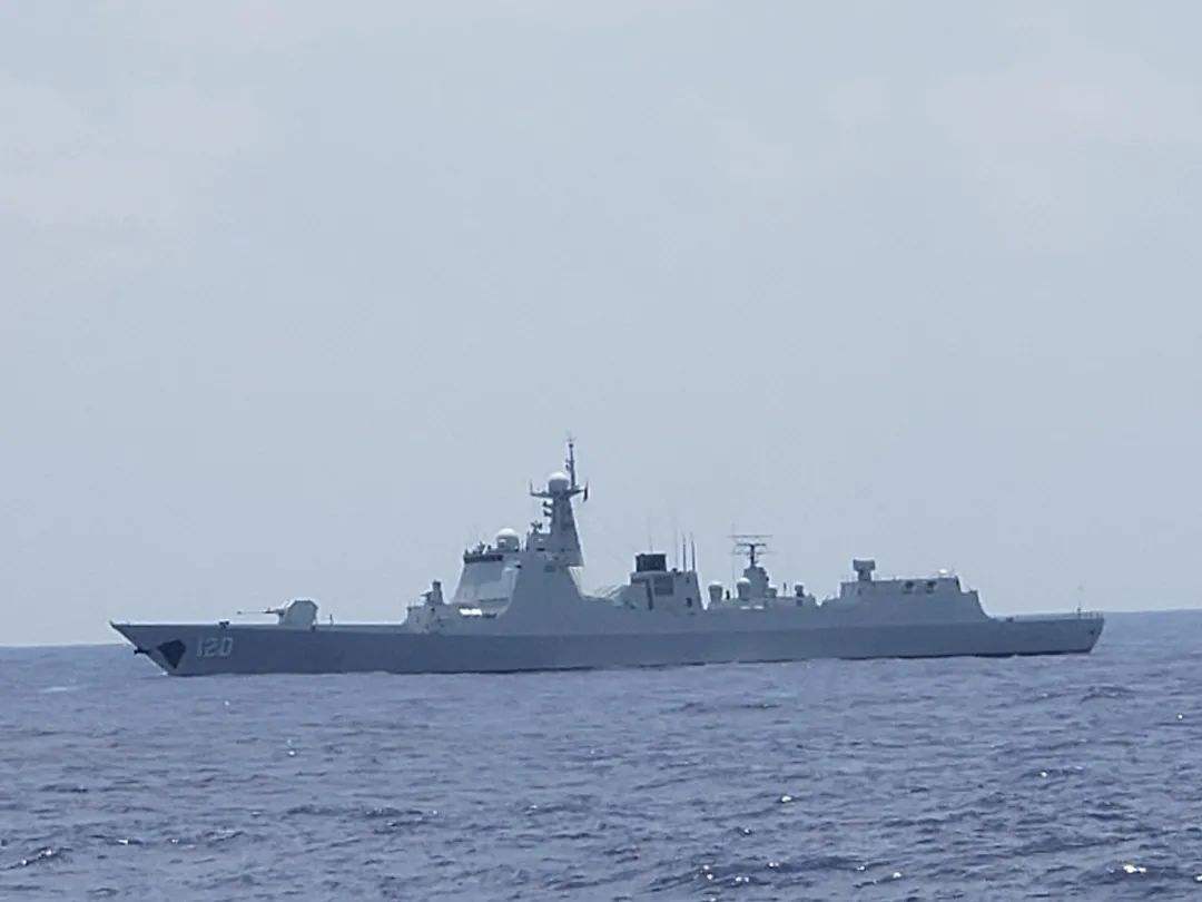 四川艦，中國(guó)海軍的新里程碑，中國(guó)海軍新里程碑，四川艦亮相啟航新征程
