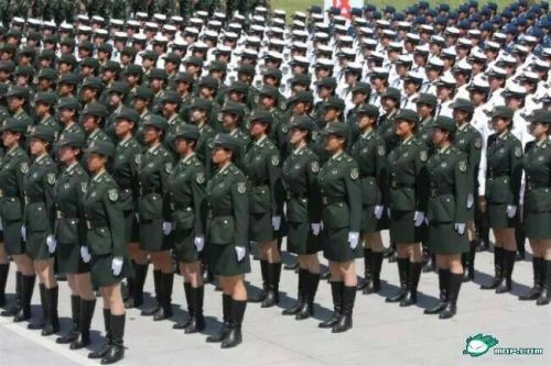 女生怎樣才能當(dāng)兵，女生當(dāng)兵，實(shí)現(xiàn)夢(mèng)想的條件與路徑