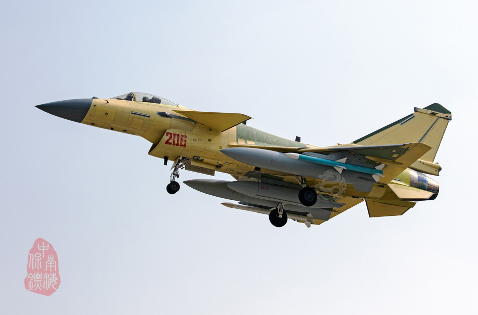 殲10的原型機(jī)是什么？深度解析中國(guó)空軍的主力戰(zhàn)斗機(jī)起源，揭秘殲10原型機(jī)，深度解析中國(guó)空軍主力戰(zhàn)斗機(jī)起源