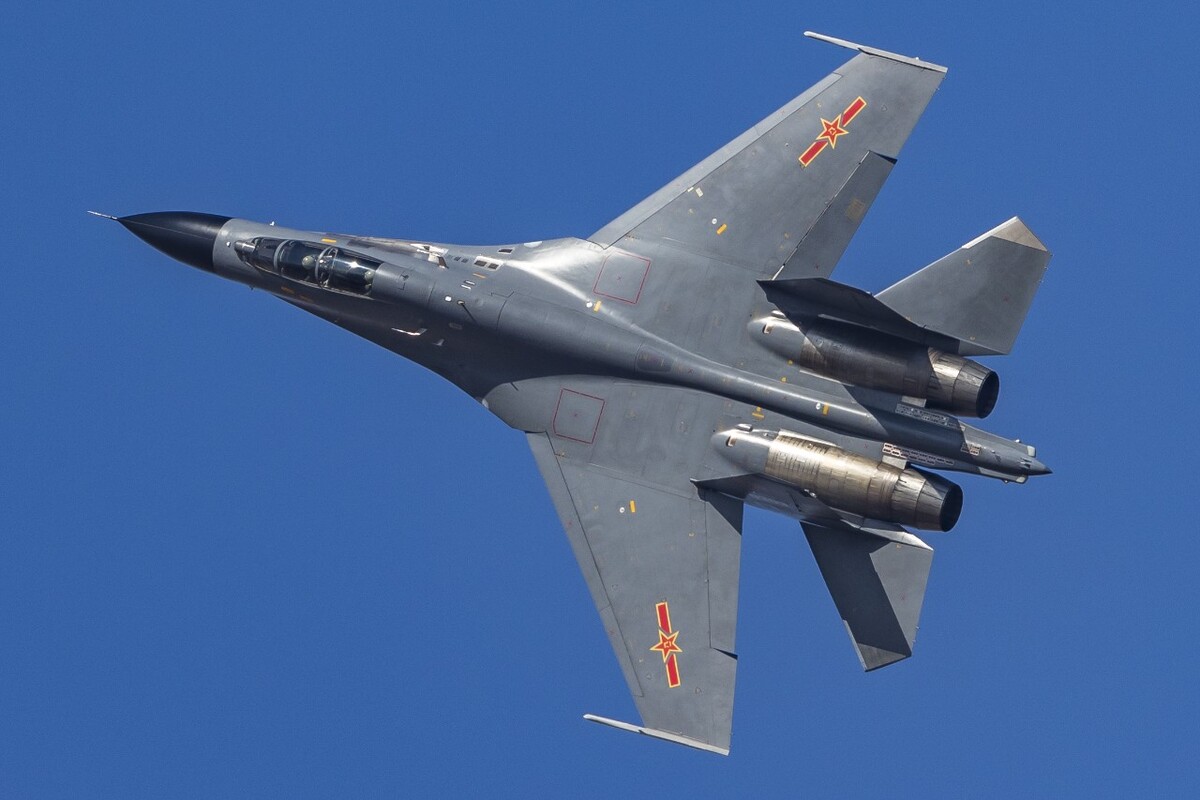 殲-11戰(zhàn)斗機(jī)深度解析資料，殲-11戰(zhàn)斗機(jī)深度解析與性能探討