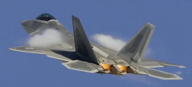 幾架殲-8換一架F-22，中國(guó)空軍現(xiàn)代化轉(zhuǎn)型的深度解析，中國(guó)空軍現(xiàn)代化轉(zhuǎn)型，殲-8換F-22的深度解析