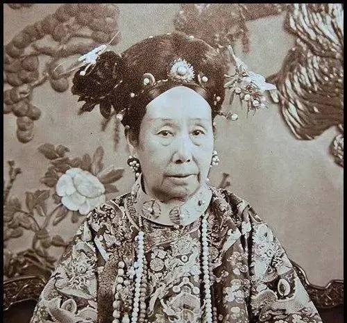揭秘劉伯溫精準一肖的神秘面紗，劉伯溫精準預測生肖之謎揭秘