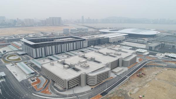 新澳門精準四肖期期中特公開下載——揭開彩票預測的神秘面紗，澳門精準四肖期預測揭秘，彩票預測的神秘面紗之下