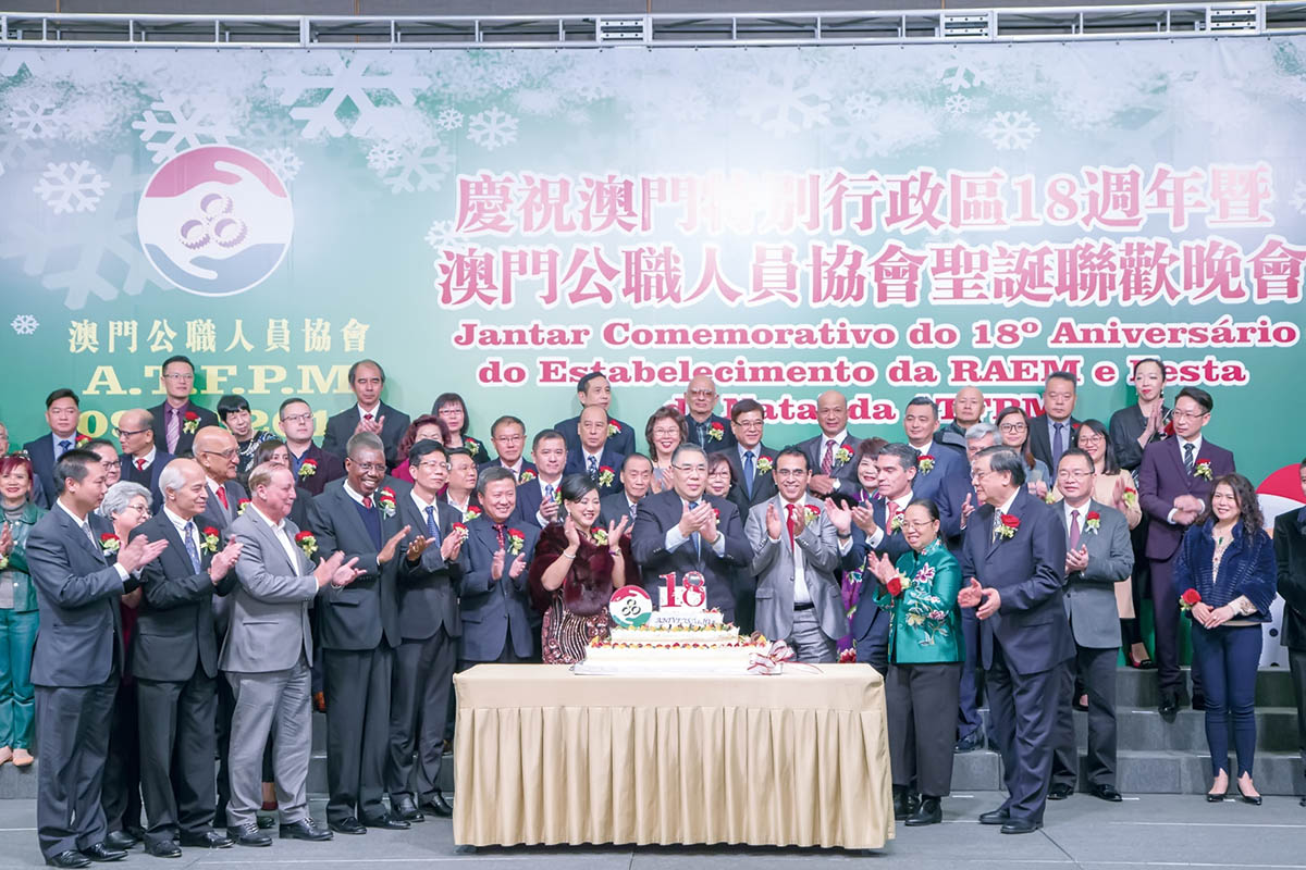 澳門掛牌正版掛牌，探索其背后的意義與價(jià)值，澳門正版掛牌背后的意義與價(jià)值探索