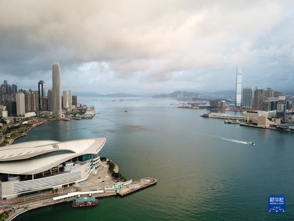 香港期期準(zhǔn)正版資料，探索與解析，香港期期準(zhǔn)正版資料深度解析與探索