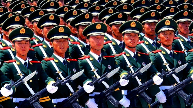 中國閱兵盛典，2022年完整版回顧與展望，中國閱兵盛典回顧與展望，2022年完整版精彩瞬間與未來展望