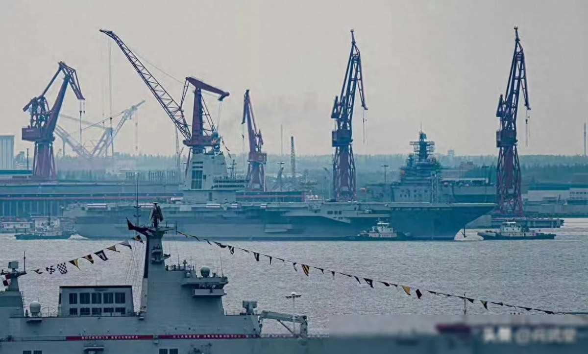 關于我國海軍新戰(zhàn)艦076型艦的最新建造消息，我國海軍新戰(zhàn)艦076型艦建造進展揭秘