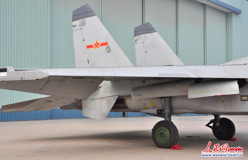 殲-35首次公開(kāi)露面，揭示五代戰(zhàn)機(jī)新篇章，殲-35首次亮相揭示五代戰(zhàn)機(jī)新篇章