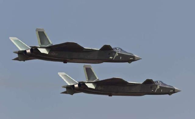 殲-20飛行速度，揭秘中國新一代隱身戰(zhàn)斗機的速度與性能，揭秘殲-20隱身戰(zhàn)斗機的速度與性能，中國新一代戰(zhàn)斗機的飛行速度探索