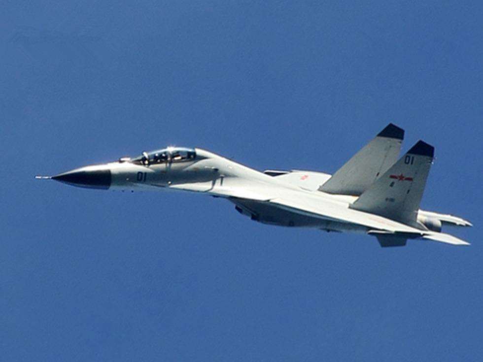 殲-11D戰(zhàn)斗機(jī)，中國空中力量的璀璨明珠，殲-11D戰(zhàn)斗機(jī)，中國空中力量的耀眼明珠
