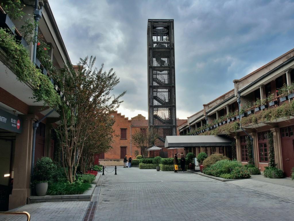 上海吃住玩一體酒店攻略，體驗都市的極致享受，上海都市盡享吃住玩一體酒店攻略體驗指南