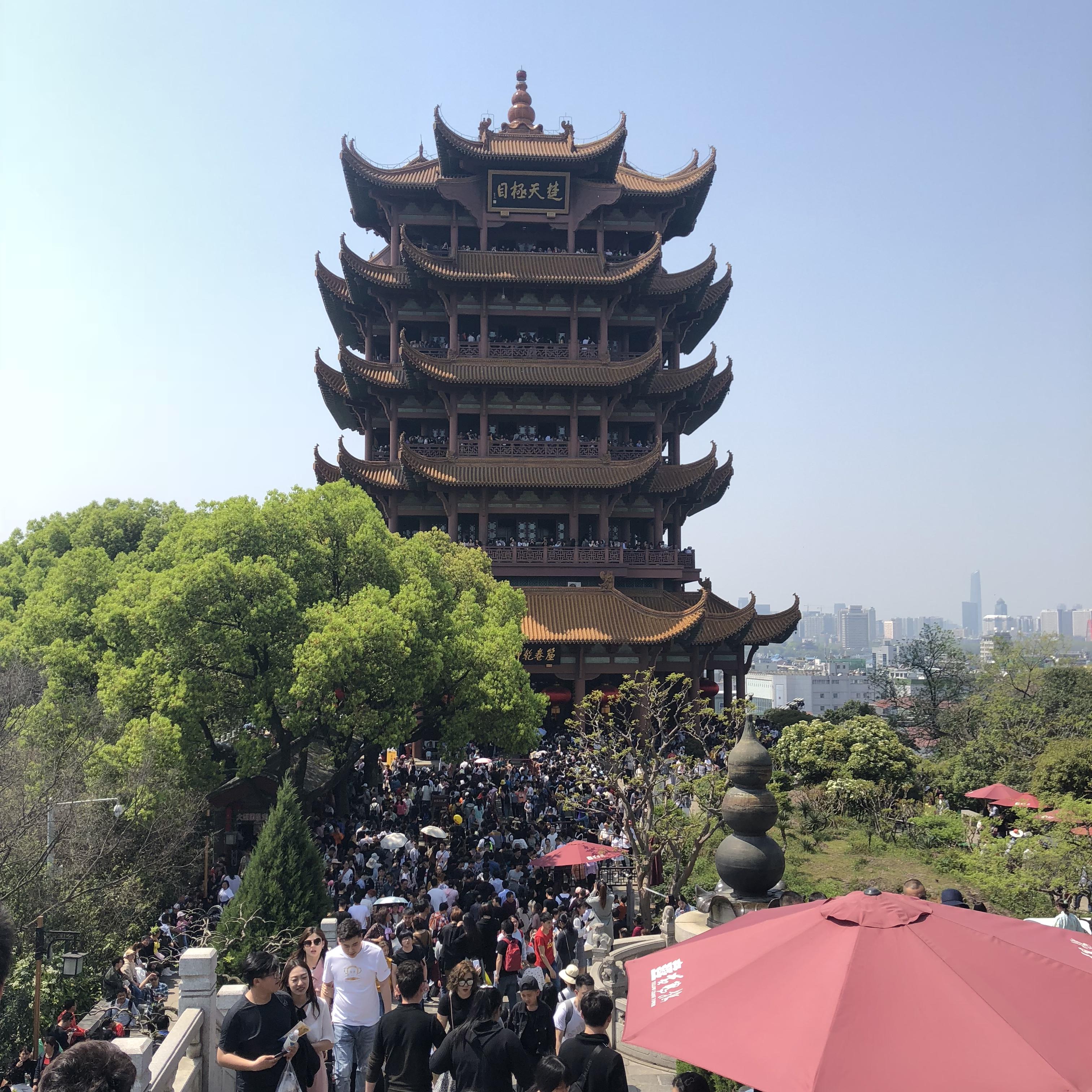 大學(xué)生窮游適合去哪里——國(guó)內(nèi)最佳窮游目的地推薦，國(guó)內(nèi)最佳窮游目的地推薦，大學(xué)生窮游好去處