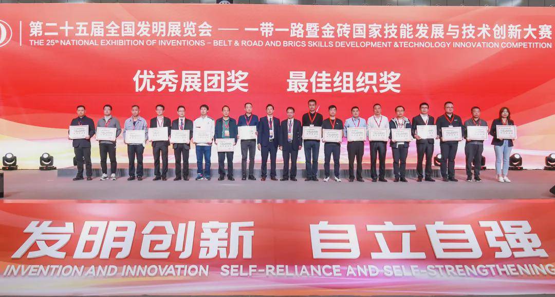 新澳門一碼一肖一特一中，揭秘第52期看圖預(yù)測的魅力，揭秘新澳門一碼一肖一特一中第52期看圖預(yù)測的魅力