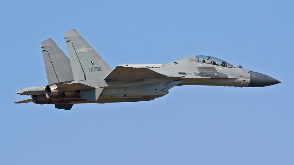 殲-16參數(shù)詳解，深度探索中國新一代戰(zhàn)斗機(jī)的技術(shù)魅力，深度解析殲-16戰(zhàn)斗機(jī)參數(shù)，揭示中國新一代戰(zhàn)斗機(jī)的技術(shù)魅力