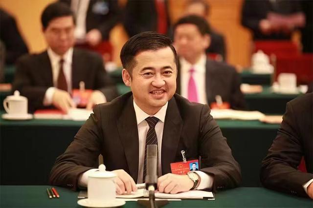 三肖王中王選一肖，揭秘生肖運(yùn)勢(shì)與個(gè)性魅力，揭秘生肖運(yùn)勢(shì)與個(gè)性魅力，三肖王中王選一肖解析