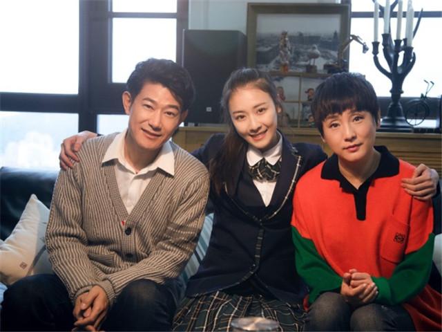 楊祺如微博，探索明星的社交媒體影響力與粉絲互動(dòng)之道，楊祺如微博，明星社交媒體影響力與粉絲互動(dòng)深度探討