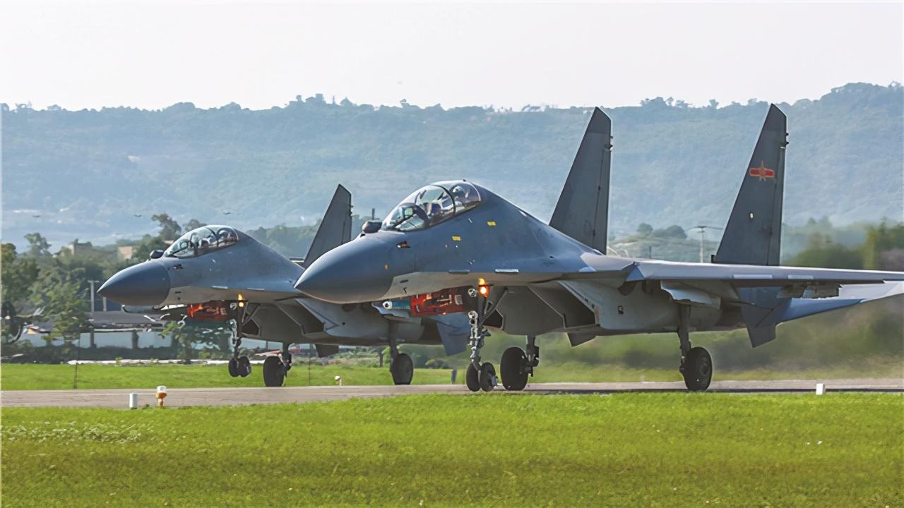 殲十六戰(zhàn)斗機(jī)簡(jiǎn)介，殲十六戰(zhàn)斗機(jī)概述