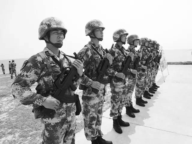 揭秘海軍生涯，為何選擇當(dāng)兵需謹(jǐn)慎考慮海軍？，揭秘海軍生涯，為何選擇從軍需謹(jǐn)慎考量海軍之路？