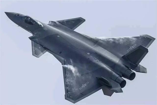 殲-20與F-22空中霸主之爭，性能對比與未來展望，殲-20與F-22空中霸主之爭，性能對比及未來展望