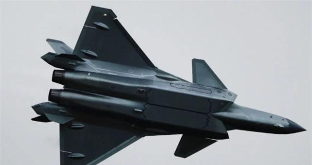 六代機首飛殲-20，中國航空工業(yè)的里程碑事件，中國航空工業(yè)的里程碑，殲-20六代機首飛成功